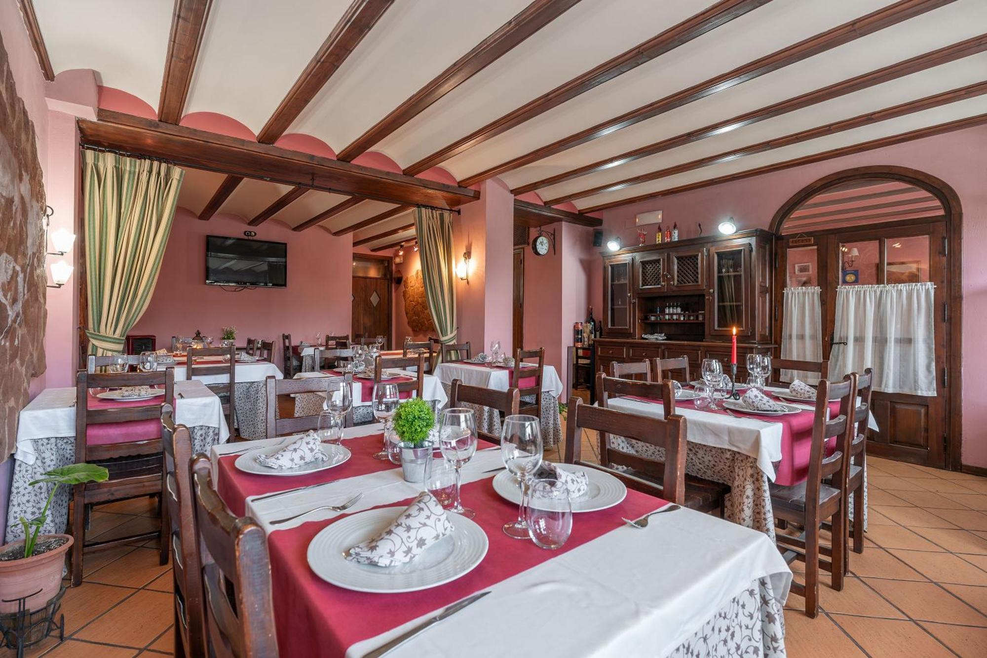 Hotel - Restaurante Prado Del Navazo Albarracín Extérieur photo